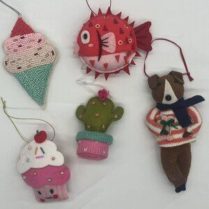 5 WONDERSHOP Target Shades of Pink and Red Felt plush Ornaments Cactus Cupcake